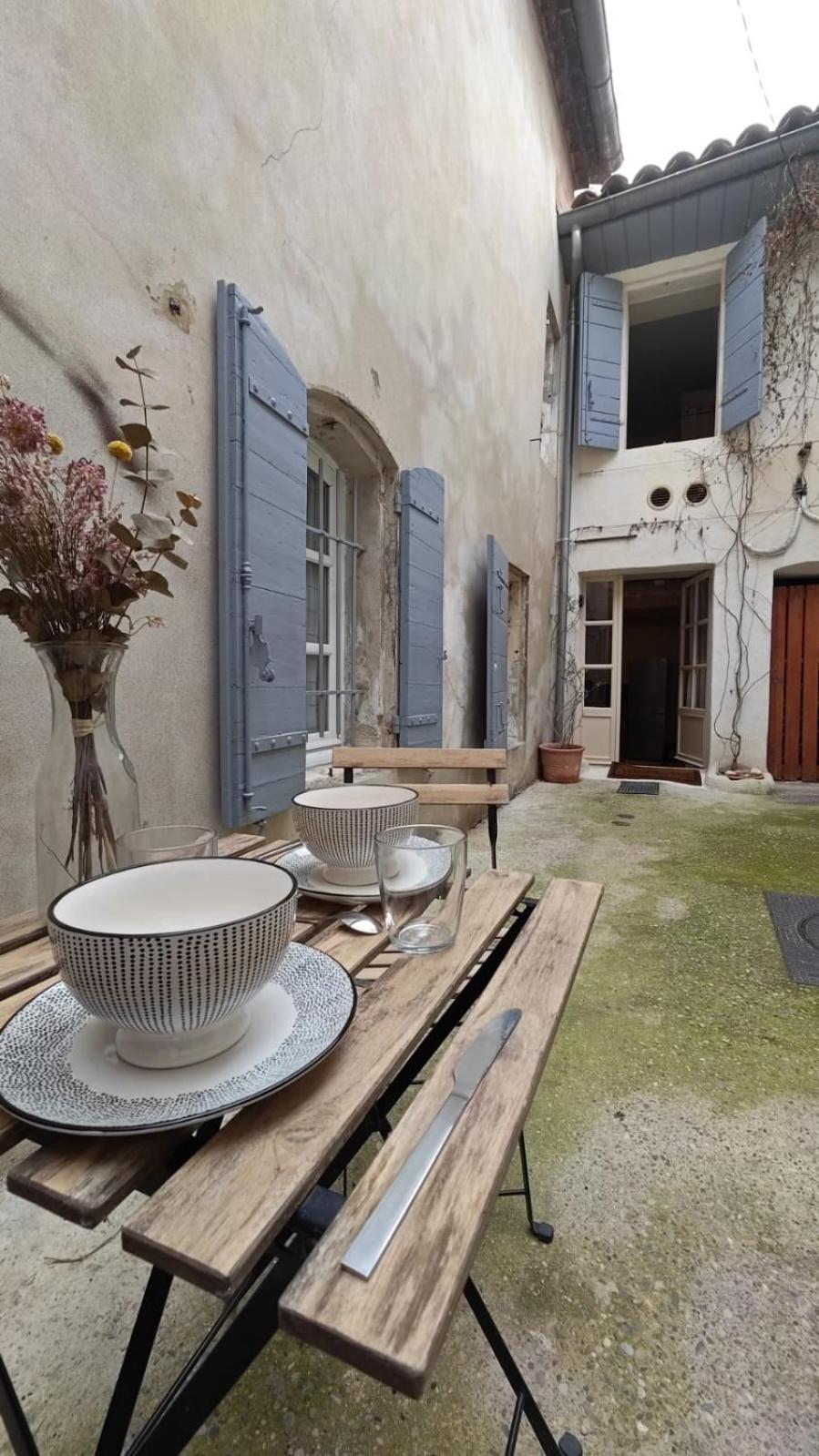 Duplex Centre Historique Arles Apartment Exterior foto